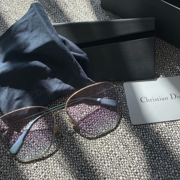 Dior pale gold Society1 butterfly frame sunglasses - Picture 1 of 12